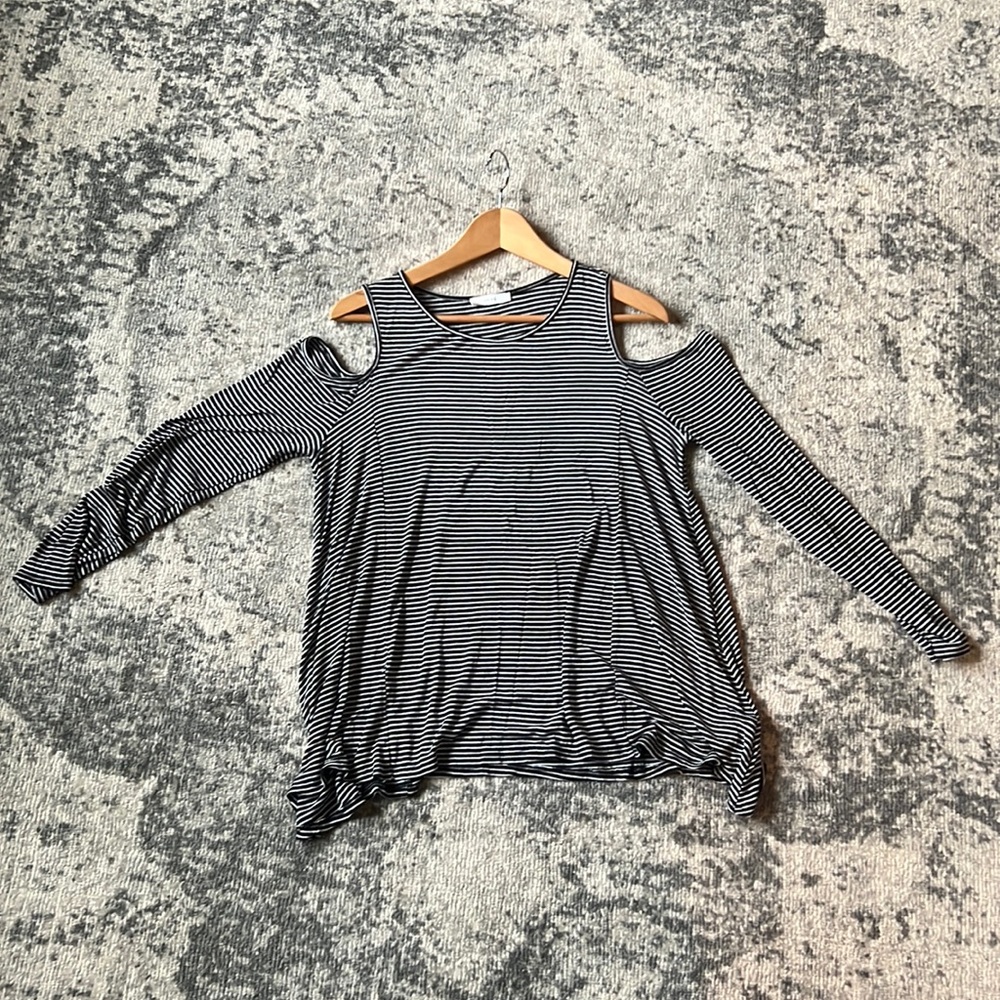 LUSH Top